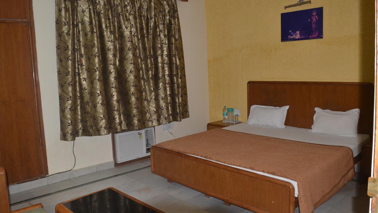 Hotel Har Ki Pauri Haridwar Exterior photo